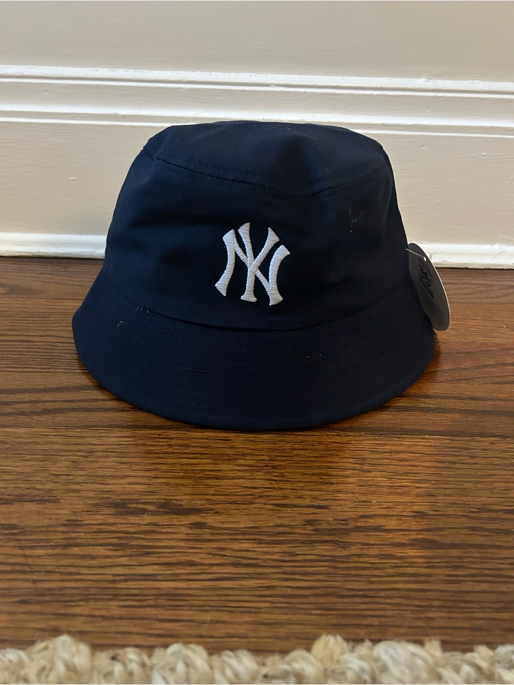 New York Yankee bucket hat